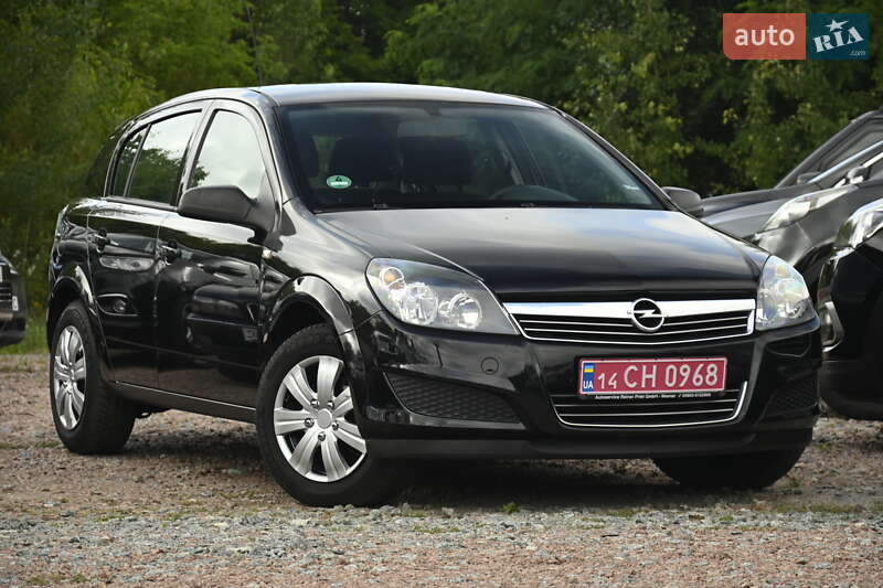 Хэтчбек Opel Astra 2009 в Бердичеве