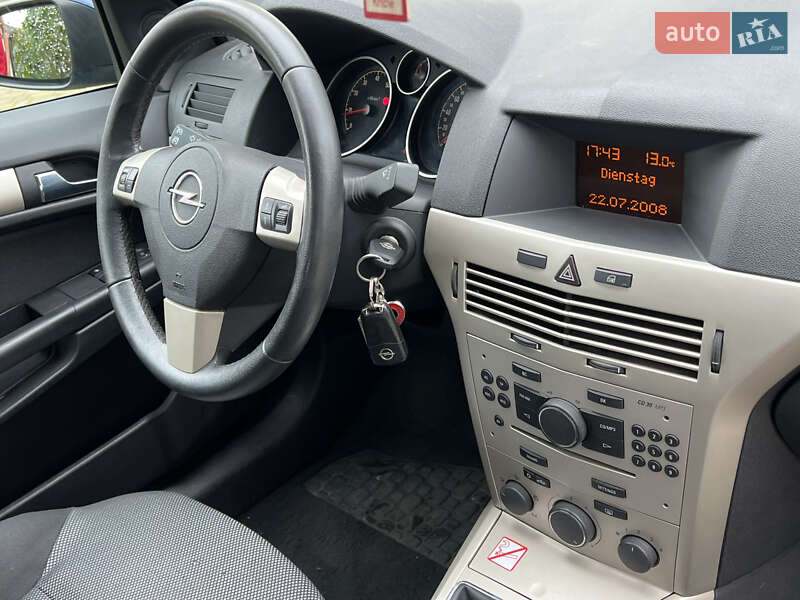 Универсал Opel Astra 2008 в Яворове