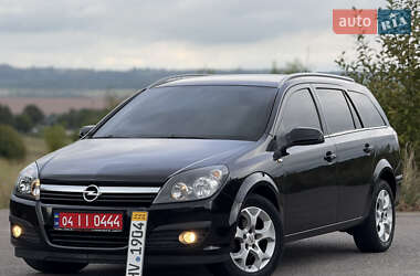 Універсал Opel Astra 2006 в Золочеві