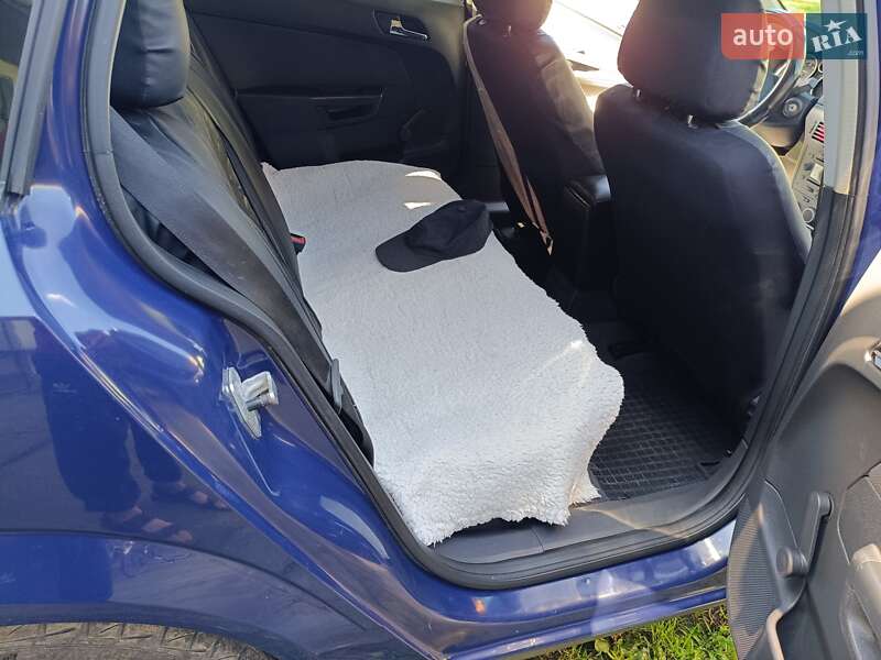 Универсал Opel Astra 2005 в Долине