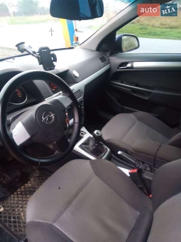 Універсал Opel Astra 2009 в Івано-Франківську фото 3 Універсал Opel Astra 2009 в Івано-Франківську