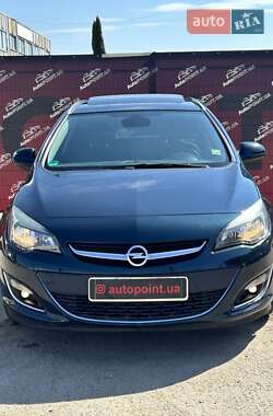 Универсал Opel Astra 2014 в 