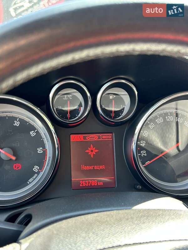 Универсал Opel Astra 2014 в Сумах