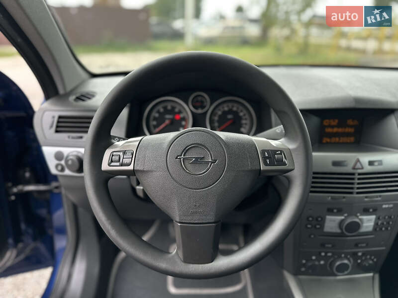 Універсал Opel Astra 2006 в Вінниці