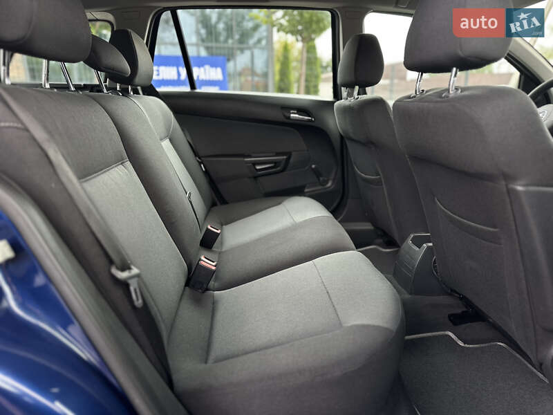 Універсал Opel Astra 2006 в Вінниці