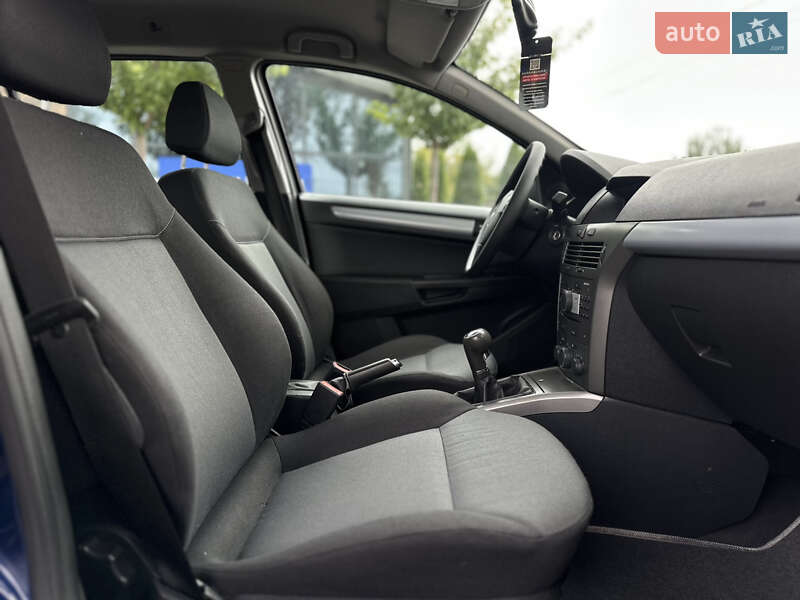 Універсал Opel Astra 2006 в Вінниці