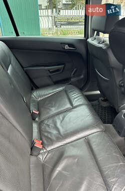 Универсал Opel Astra 2007 в 