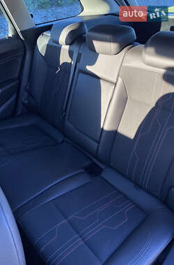 Универсал Opel Astra 2012 в 