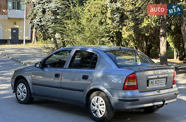 Седан Opel Astra 2008 в 