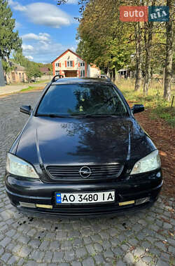 Универсал Opel Astra 2000 в Тячеве
