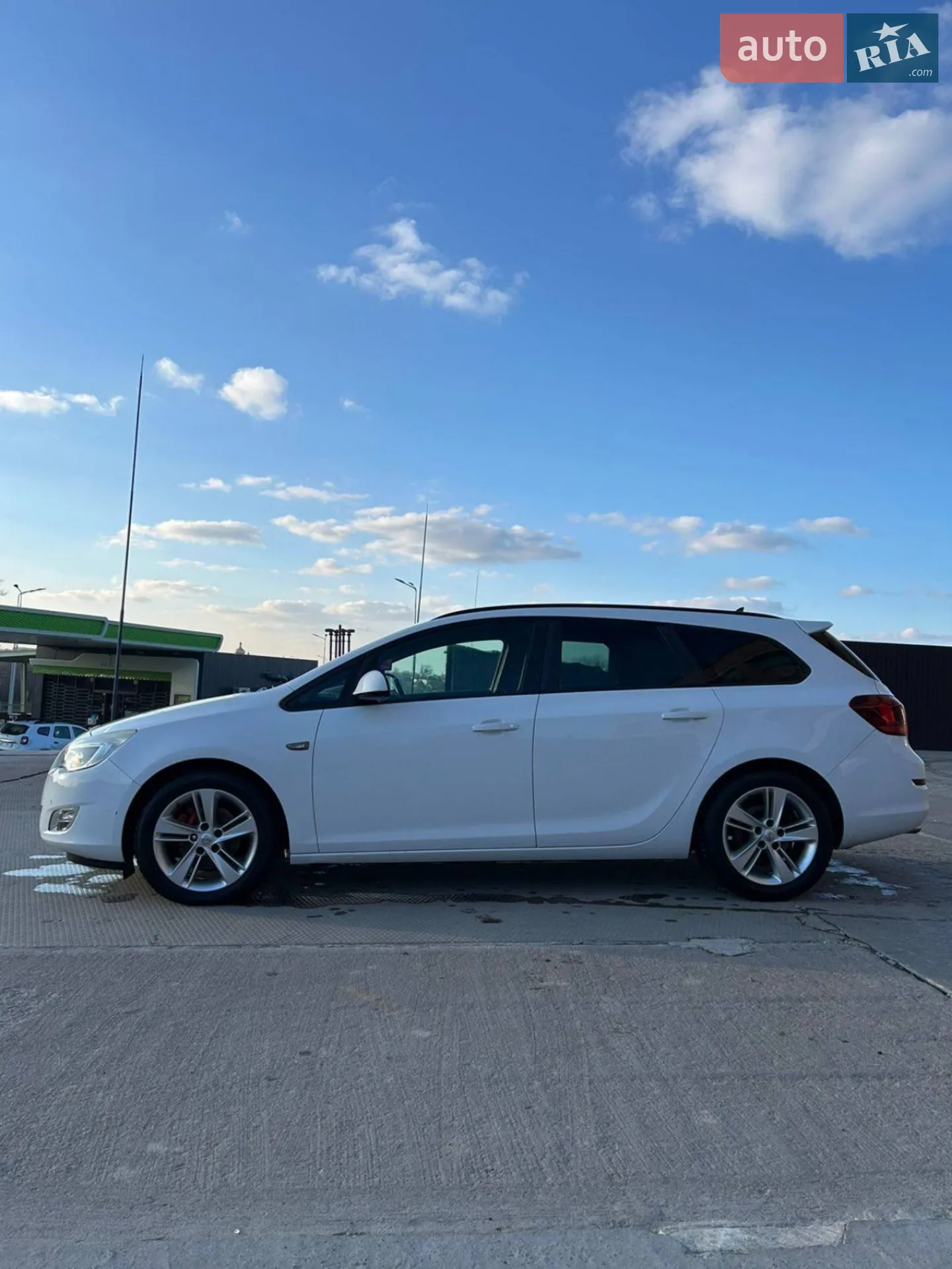 2011 Opel Astra - мініатюра 17