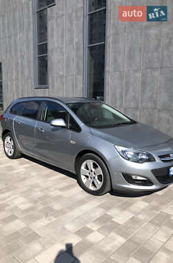 Универсал Opel Astra 2014 в 