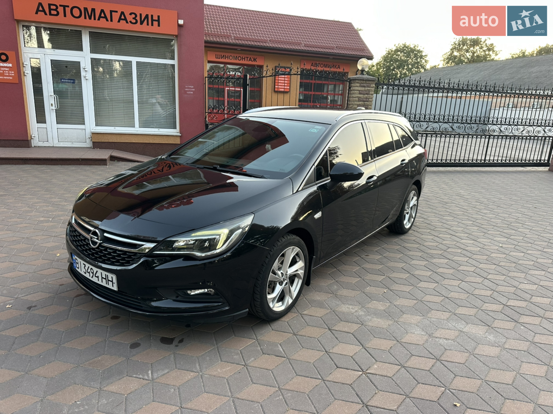 2017 Opel Astra - мініатюра 13