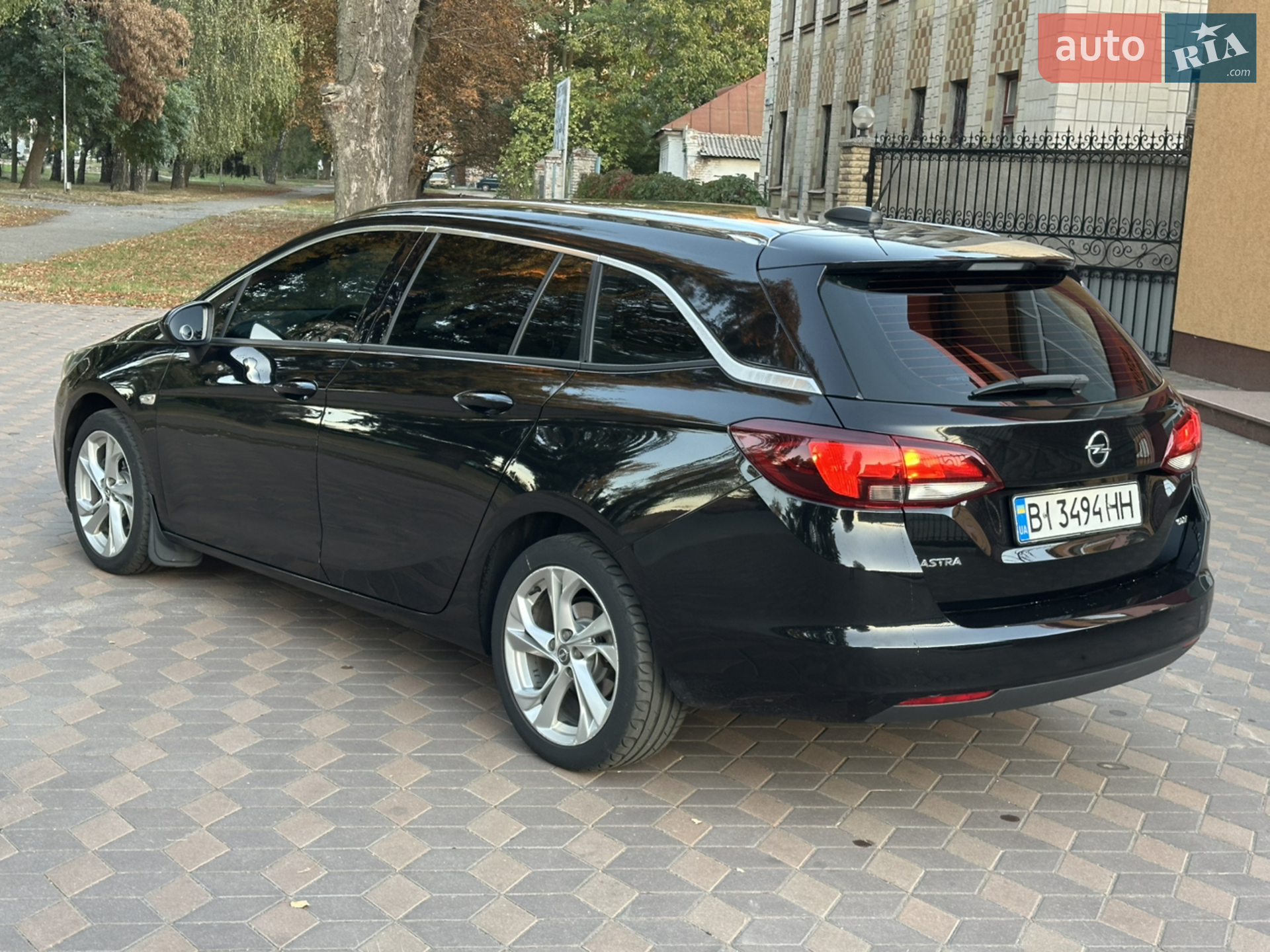 2017 Opel Astra - мініатюра 18