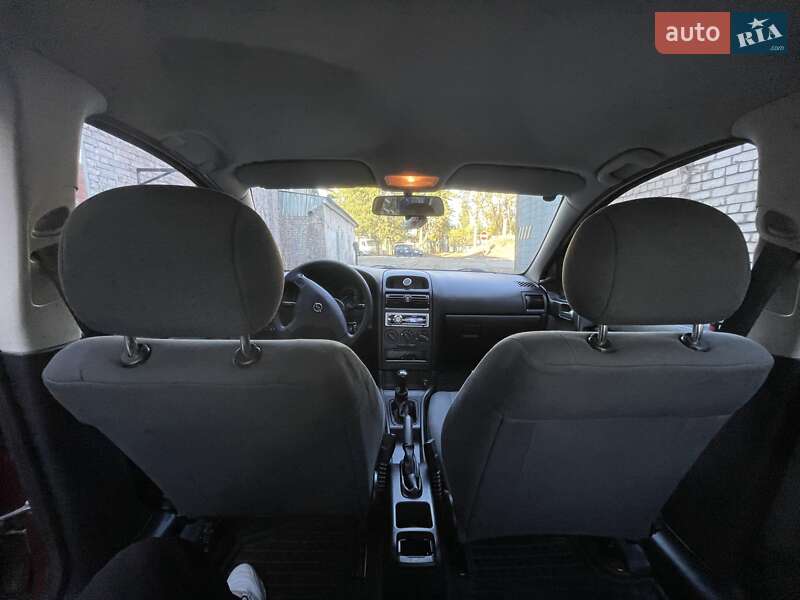 Седан Opel Astra 2007 в Днепре