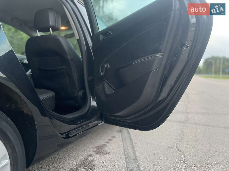 Универсал Opel Astra 2013 в Ковеле