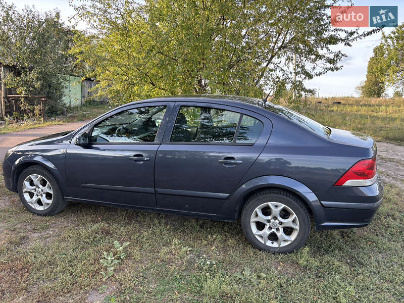 Седан Opel Astra 2007 в Коростені