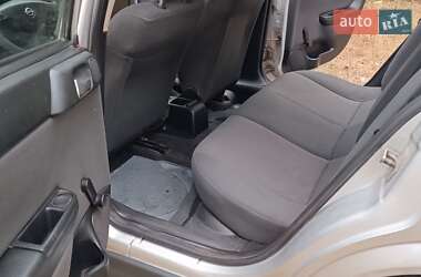 Хэтчбек Opel Astra 2007 в 