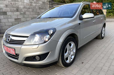 Универсал Opel Astra 2008 в Луцке