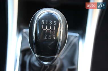 Универсал Opel Astra 2011 в 