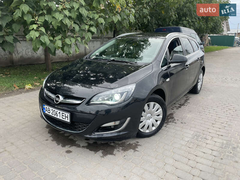 Универсал Opel Astra 2015 в Теофиполе