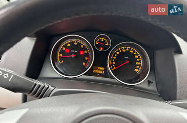 Универсал Opel Astra 2009 в 