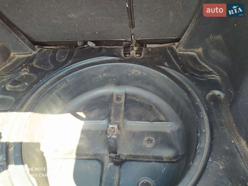Седан Opel Astra 2004 в Городке