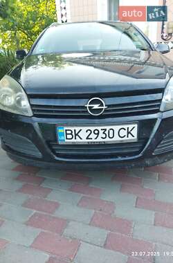 Универсал Opel Astra 2004 в 
