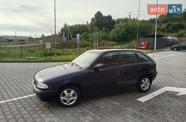 Хэтчбек Opel Astra 1995 в 