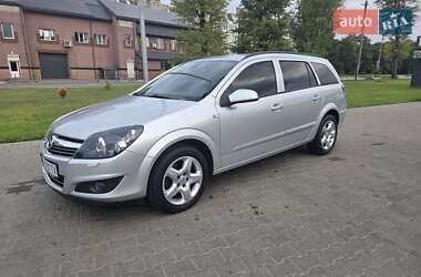 Универсал Opel Astra 2008 в 