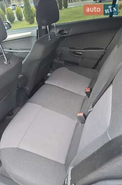 Универсал Opel Astra 2008 в 