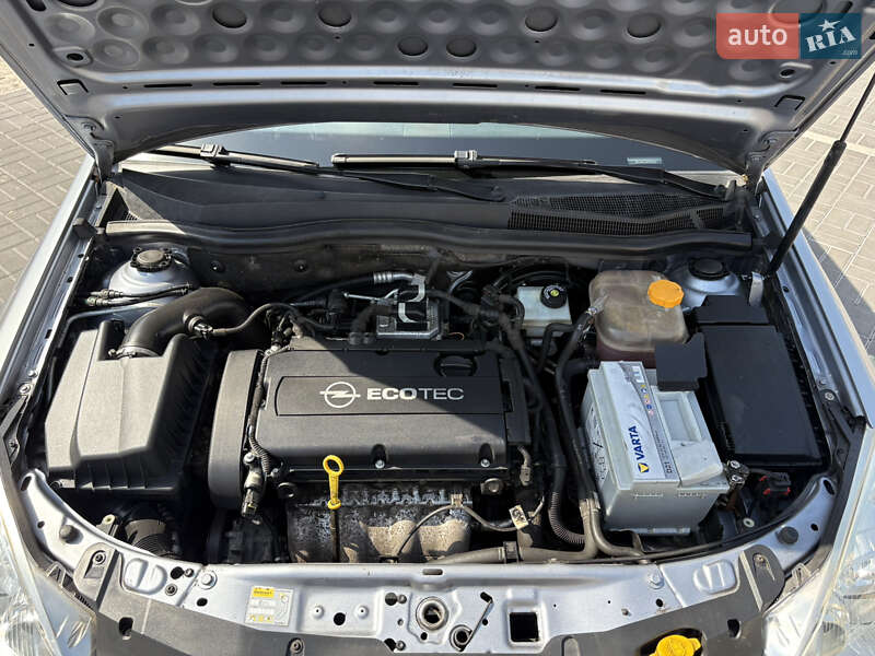 Универсал Opel Astra 2010 в Белой Церкви