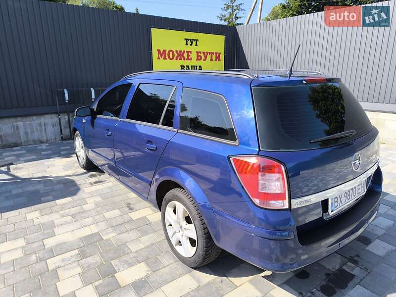Универсал Opel Astra 2009 в Шепетовке