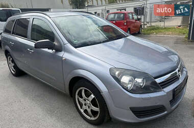 Універсал Opel Astra 2006 в Луцьку