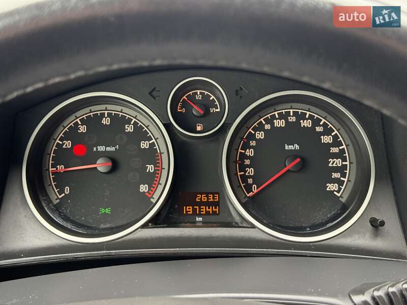 Хэтчбек Opel Astra 2006 в Межгорье