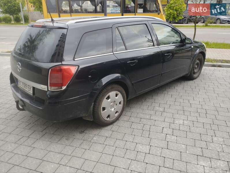 Универсал Opel Astra 2007 в Пустомытах