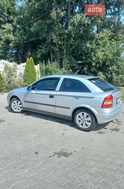 Хэтчбек Opel Astra 1999 в 