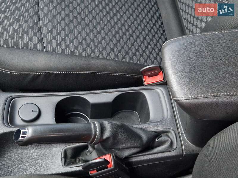 Универсал Opel Astra 2017 в Сумах фото 35 Универсал Opel Astra 2017 в Сумах