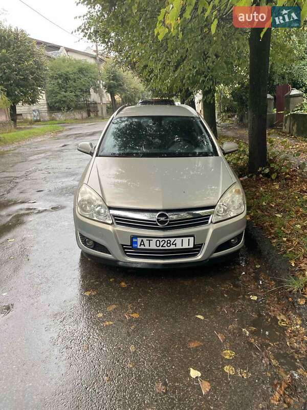 Opel Astra 2008