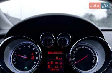 Универсал Opel Astra 2013 в 