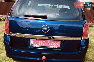 Универсал Opel Astra 2005 в 