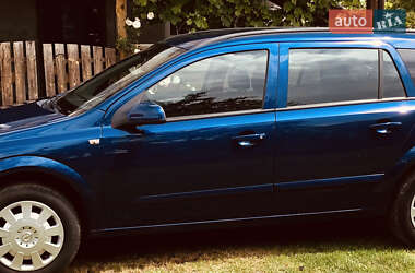 Универсал Opel Astra 2005 в 
