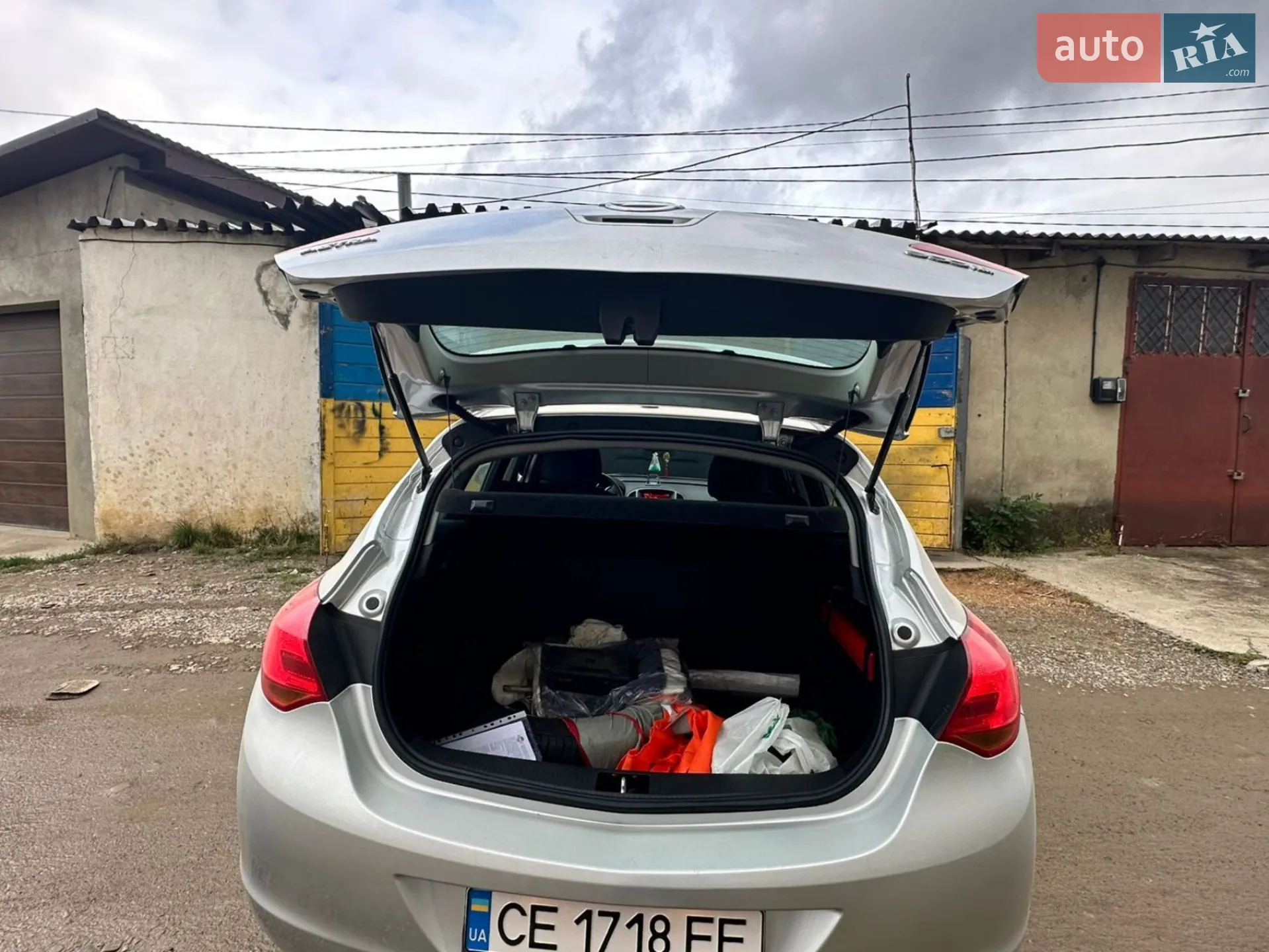 2010 Opel Astra - мініатюра 3