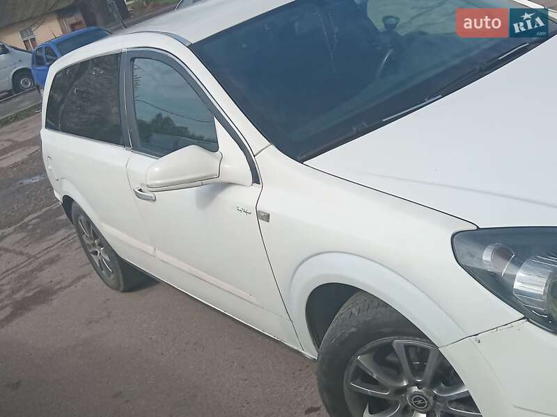 Универсал Opel Astra 2007 в Дрогобыче