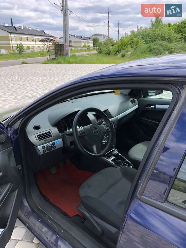 Хэтчбек Opel Astra 2006 в Житомире фото 8 Хэтчбек Opel Astra 2006 в Житомире