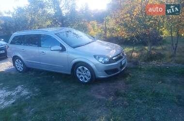 Универсал Opel Astra 2005 в 