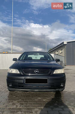 Седан Opel Astra 2008 в Виннице