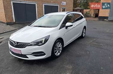 Универсал Opel Astra 2020 в 