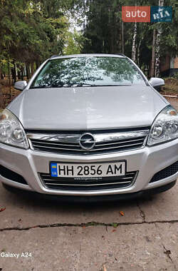 Универсал Opel Astra 2009 в 