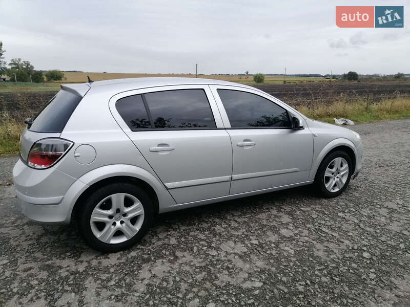 Хетчбек Opel Astra 2009 в Бердичеві